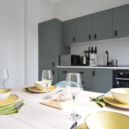 Beautiful In Old * בוקרשט