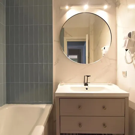 Beautiful In Old * Boekarest