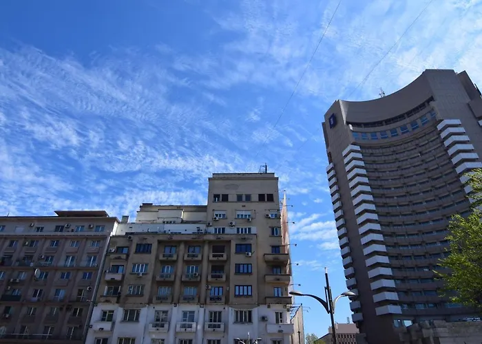 Beautiful In Old Apartman